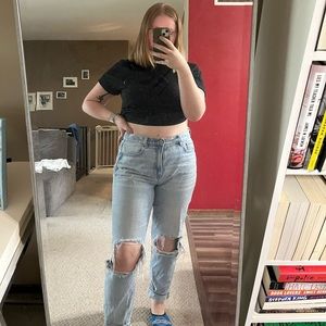 American Eagle High Waisted Mom Jeans Size 8